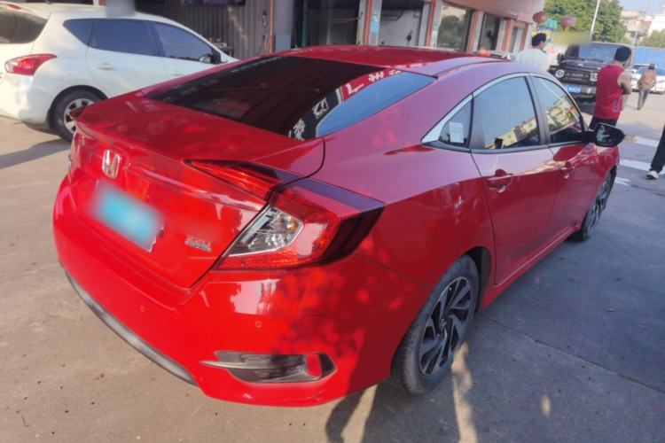 Used Honda Civic 2016 220TURBO CVT Luxury Edition
