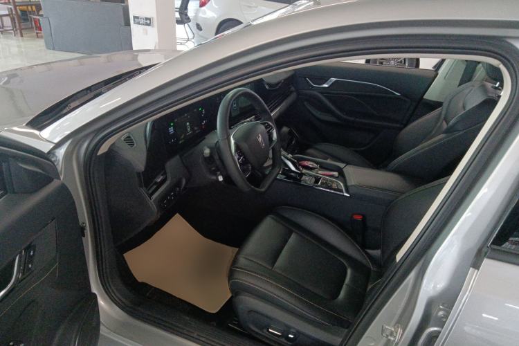 Used Bestune B70 2022 Third Generation 1.5T Automatic Premium Edition
