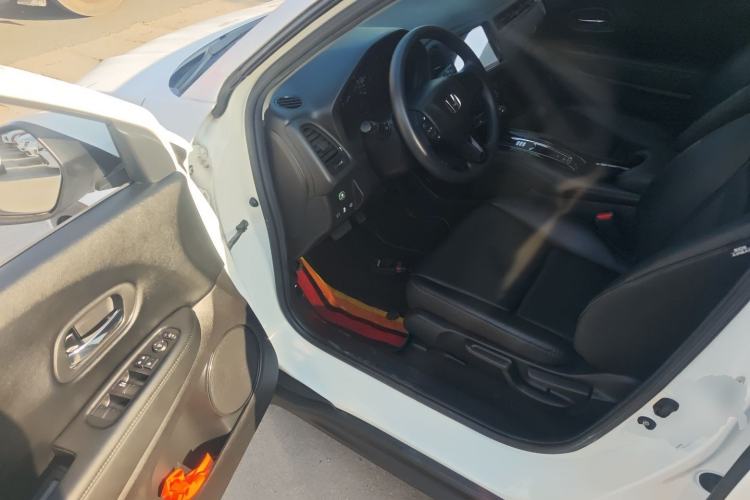 Used Honda Vezel 2019 1.5L CVT Pioneer Edition China VI
