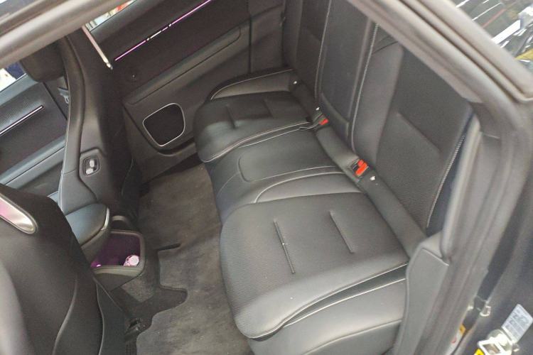 Used  12 2025 Ultra Extended-Range Edition
