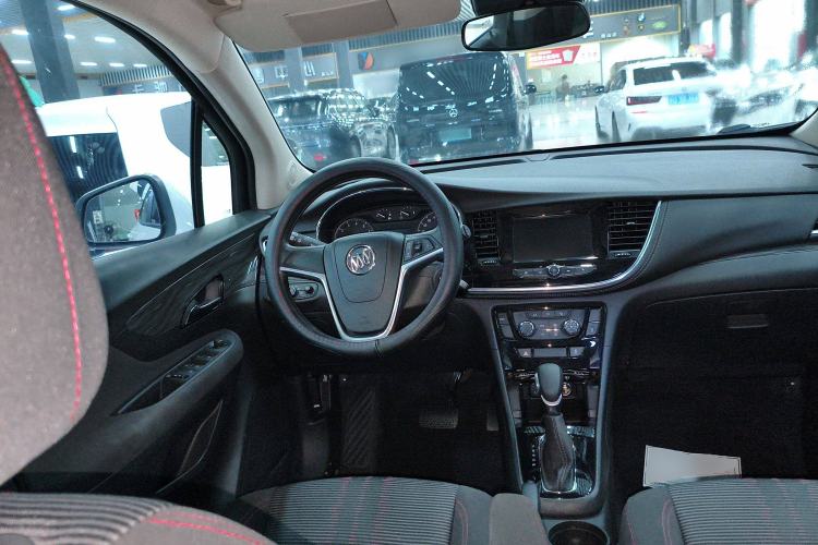 Used Buick Encore 2018 18T Automatic Two-Wheel Drive Urban Leading Model
