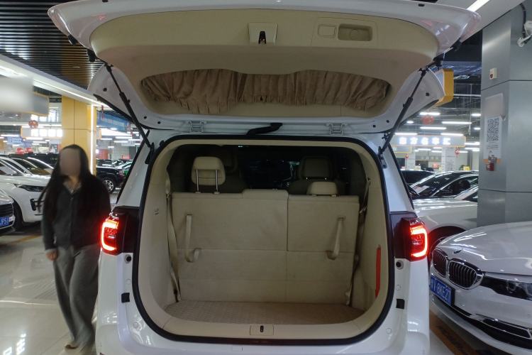 Used Buick GL8 2023 ES Lu Zun Deluxe Model
