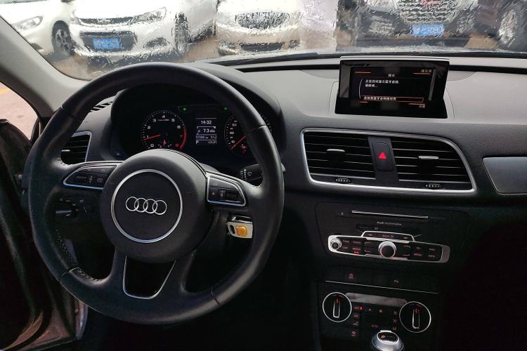 Used Audi Q3 2018 30th Anniversary Edition 30 TFSI Fashion Model
