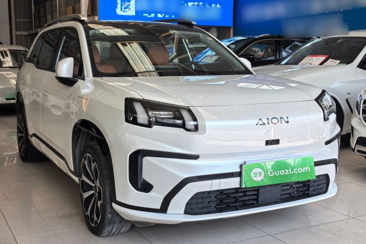 Used AION V 2024 Aion Tyrannosaurus 650 Smart Premium Edition
