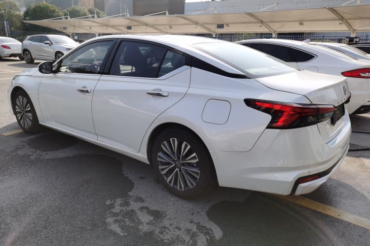 Used Nissan Teana 2022 2.0L XL-TLS Enjoyment Edition
