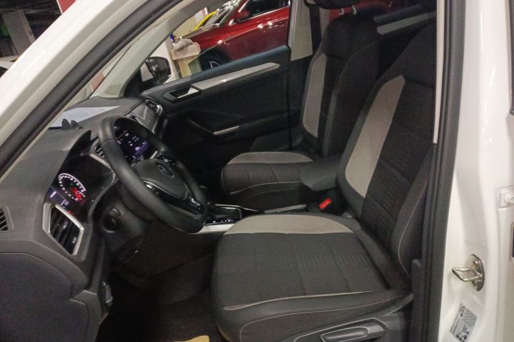 Used Volkswagen T-ROC 2022 280TSI DSG Two-Wheel Drive Elite PLUS
