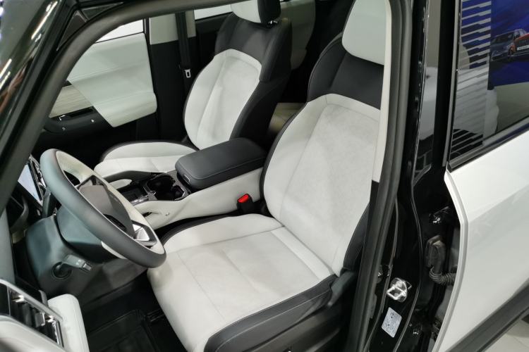 Used  03 2024 472km Four-Wheel Drive Long-Range Version