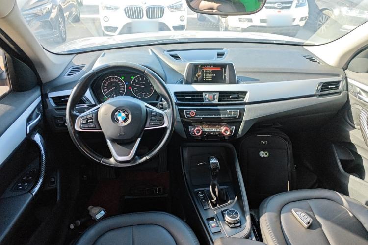 Used BMW X1 2016 sDrive18Li Premium Edition
