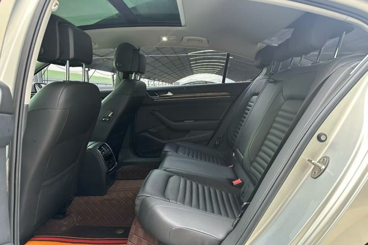 Used Volkswagen Magotan 2019 330TSI DSG Luxury Version China VI Standard
