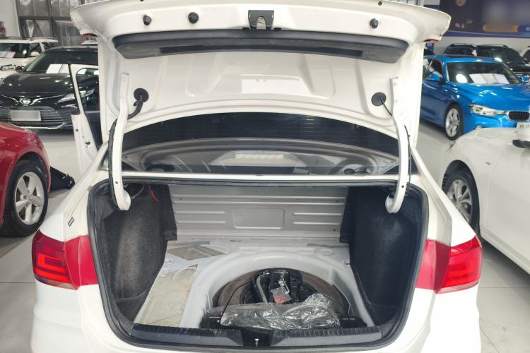 Used Volkswagen Santana 2018 1.5L Automatic Fashion Edition
