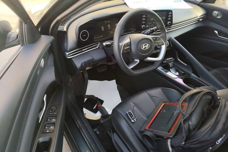 Used Hyundai Elantra 2023 1.5L CVT GLX Elite Edition
