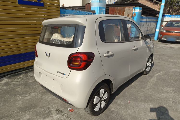 Used Wuling Hongguang MINIEV 2025 Four-Door Version Advanced Edition
