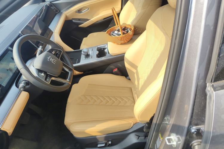 Used BYD Song L DM-i 2024 112 km Beyond Edition
