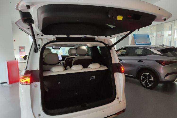 Used BYD Xia 2025 DM-i 1.5T 180km Beyond Edition