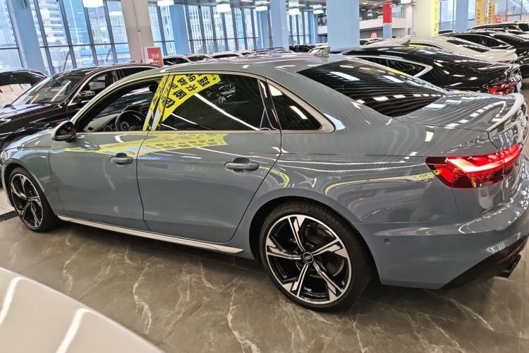 Used Audi A4L 2022 40 TFSI quattro RS Performance Package
