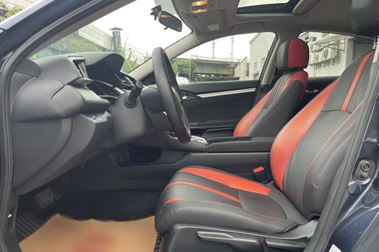 Used Honda Civic 2016 220TURBO CVT Luxury Edition
