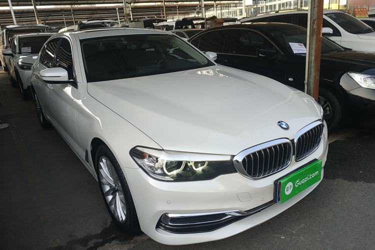 Used BMW 5 Series 2019 Facelifted 525Li Luxury Package
