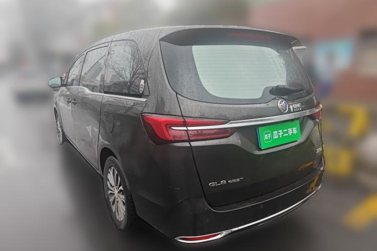 Used Buick GL8 2021 Land Cruiser Executive Class 652T Comfort Model
