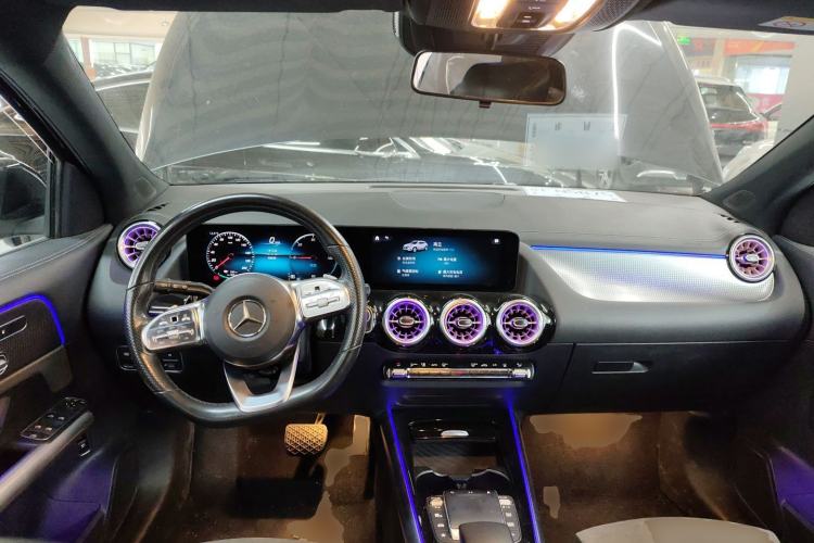 Used Mercedes-Benz EQA 2022 EQA 300 4MATIC Launch Edition