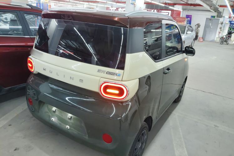 Used Wuling Hongguang MINIEV 2024 3rd Generation 215km Advanced Version
