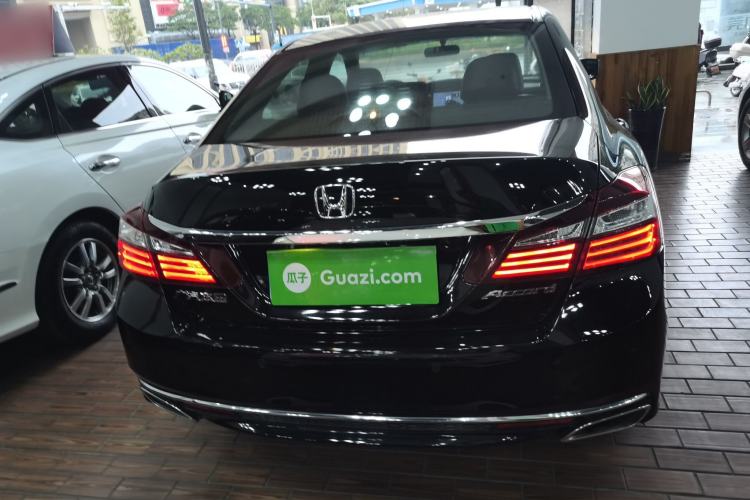 Used Honda Accord 2016 2.0L Comfort Edition
