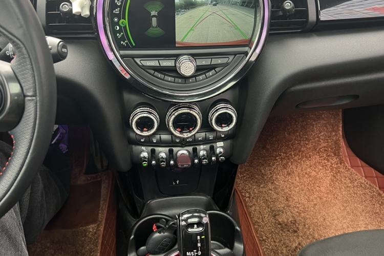 Used MINI MINI 2018 1.5T COOPER Racing Driver