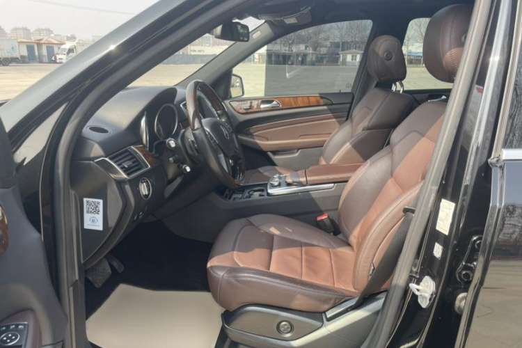 Used Mercedes-Benz M-Class 2014 ML 400 4MATIC Luxury Model