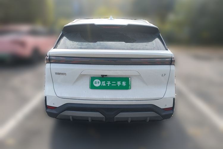 Used  L7 2023 1.5T 115 km PLUS
