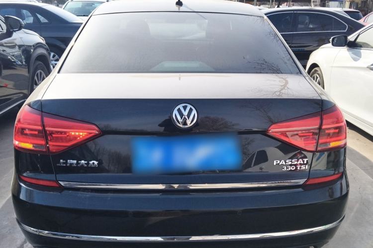 Used Volkswagen Passat 2017 330TSI DSG Prestige Edition
