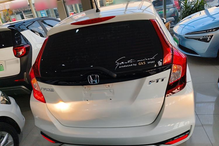 Used Honda Fit 2018 1.5L CVT Comfort Sunroof Version