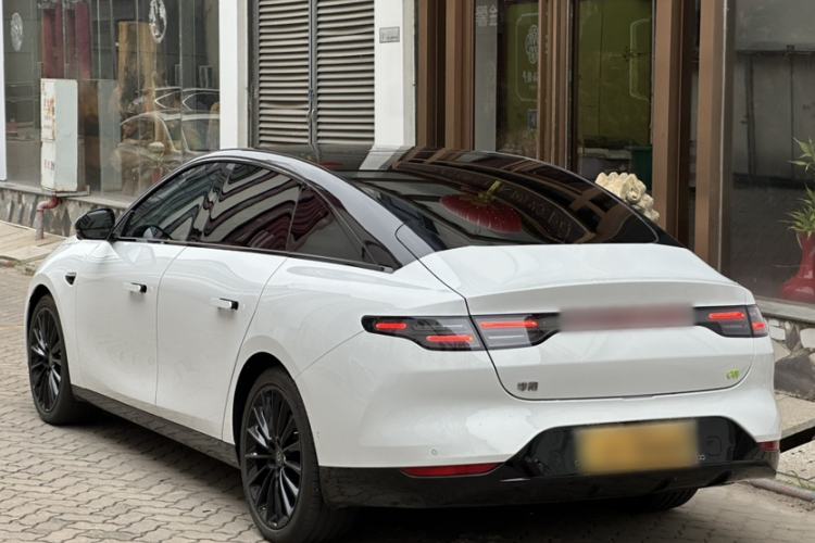 Used Leapmotor C01 2023 630 All-Wheel-Drive Performance Version
