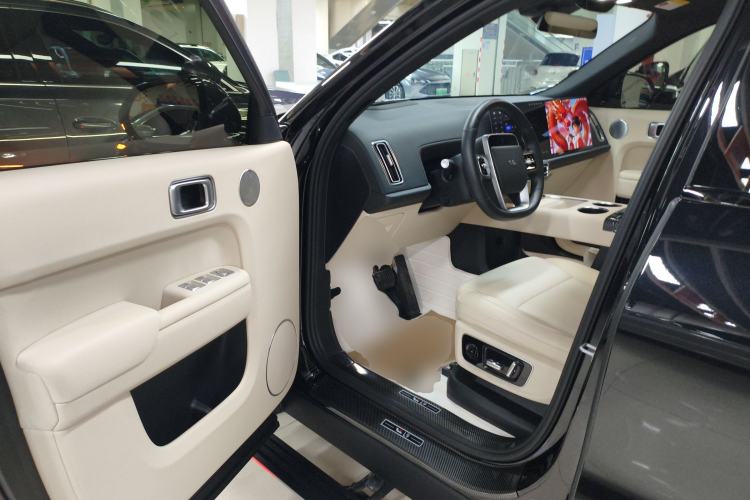 Used Li Auto L9 2022 Max model
