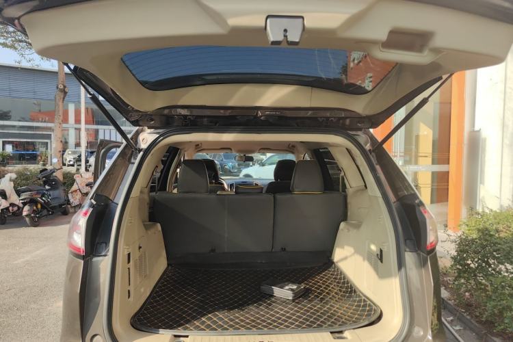 Used Ford Edge 2016 EcoBoost 245 Two-Wheel-Drive Titanium 5-Seater
