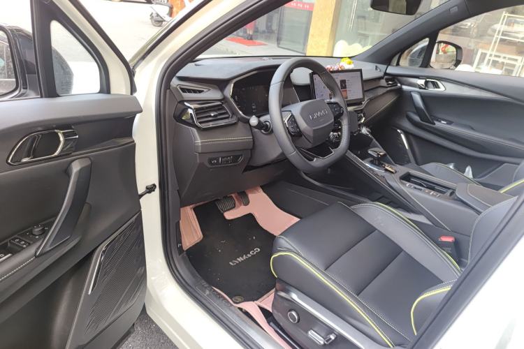 Used Lynk & Co 06 2023 Remix 1.5T Dynamic Halo