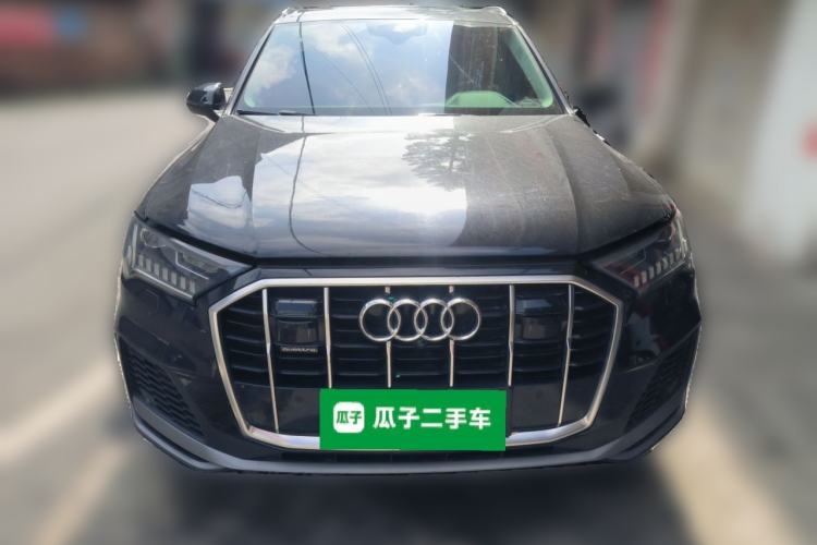 Used Audi Q7 2020 55 TFSI quattro S line sports model
