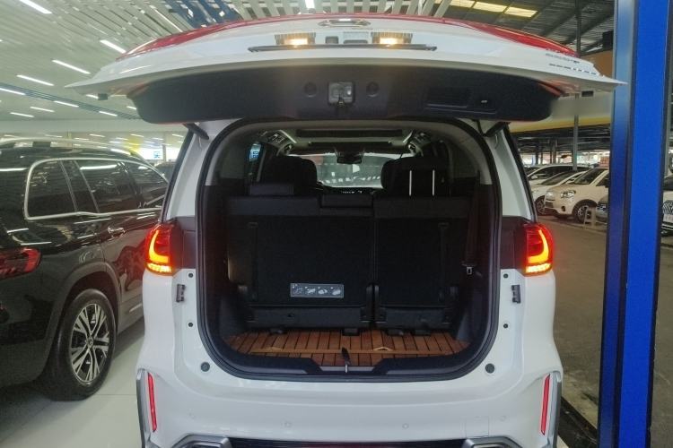 Used GAC Trumpchi M8 2021 Master Series 390T Prestige Edition
