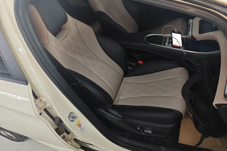 Used BYD Dolphin 2025 420km Free Edition
