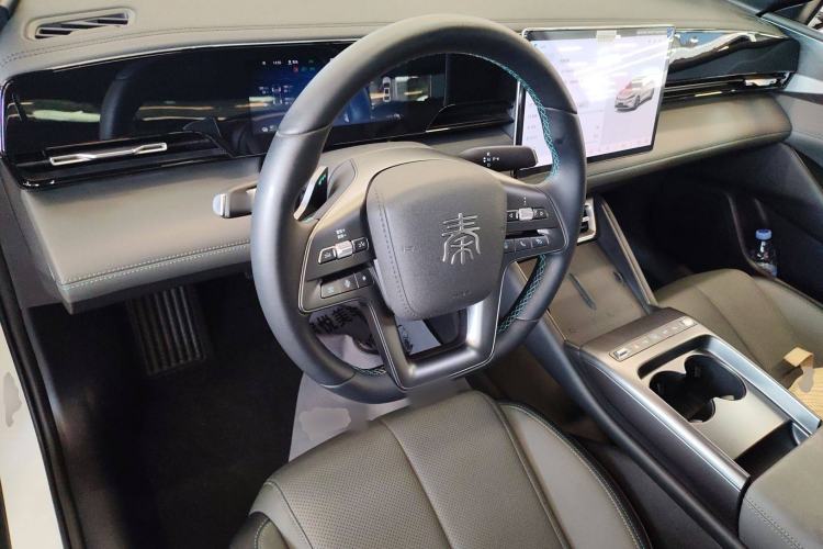 Used BYD Qin L 2025 EV 545KM Beyond Version
