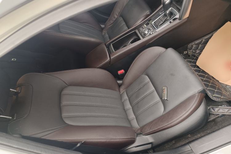 Used Mazda CX-4 2018 2.0L Automatic Two-Wheel Drive Blue Sky Premium Upgrade Version China VI Standard
