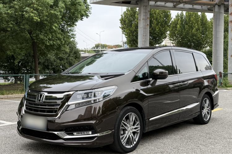 Used Honda Elysion 2019 2.0L Hybrid Luxury Edition
