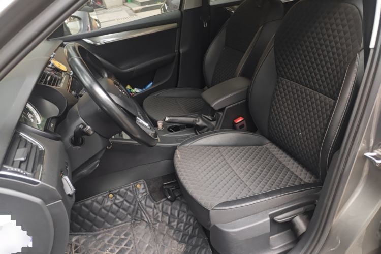 Used Skoda Octavia 2018 TSI230 DSG Luxury Edition