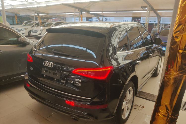 Used Audi Q5 2017 Plus 40 TFSI Ambition Model
