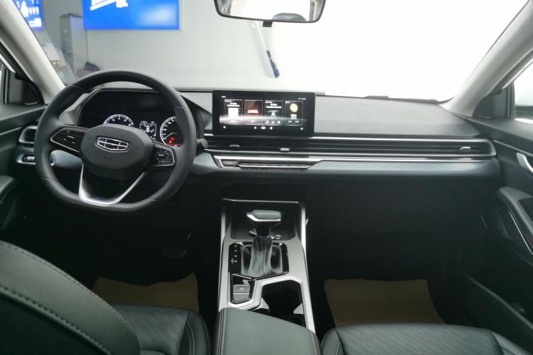 Used Geely Auto Emgrand 2022 4th Generation 1.5L CVT Elite Model
