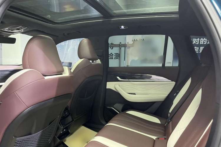 Used Geely Auto Monjaro L 2023 2.0TD High-Power Automatic Two-Wheel Drive Flagship Version
