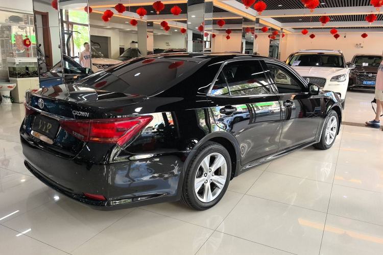 Used Toyota Crown 2015 2.5L Smart Edition
