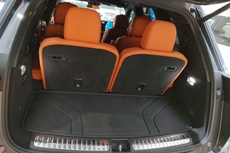 Used Li Auto L8 2023 Pro Model
