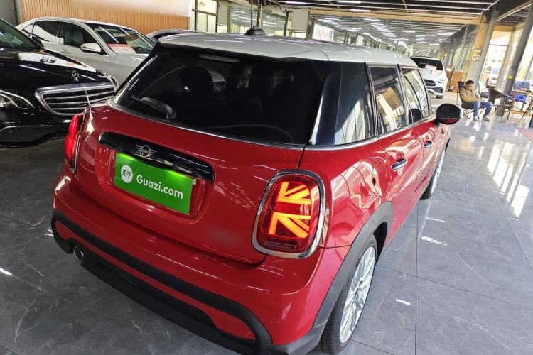 Used  MINI 2022 1.5T COOPER Classic Edition Five-Door Version
