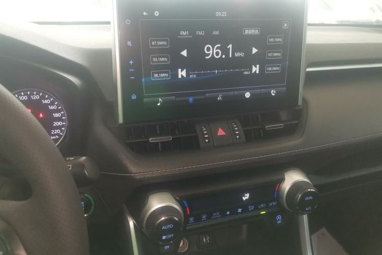 Used Toyota Wildlander 2021 2.0L CVT Two-Wheel Drive Luxury Edition
