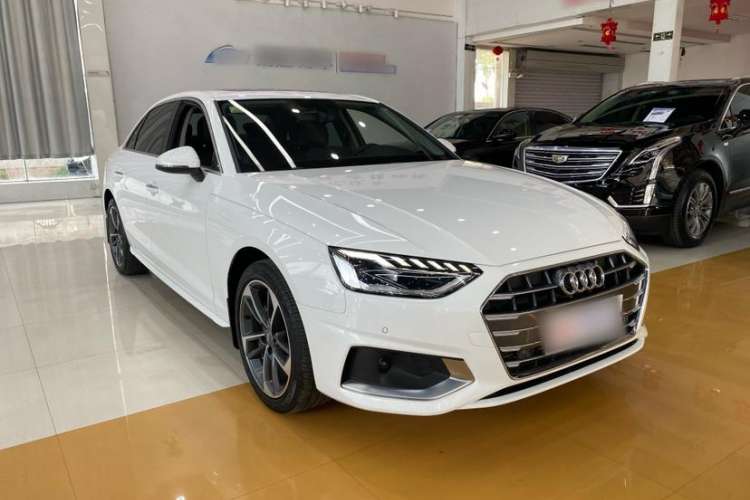 Used Audi A4L 2020 40 TFSI Fashionable and Elegant Model
