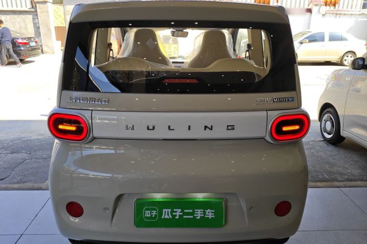 Used Wuling Hongguang MINIEV 2024 3rd Generation 215km Youth Edition